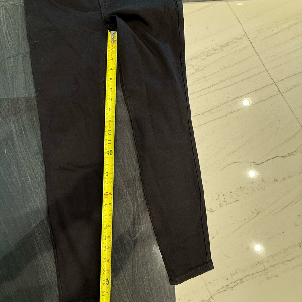 SPANX Black Skinny Jeans. - Picture 11 of 13